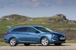 Hyundai i40 Station Wagon Blue Drive 2011 года (UK)